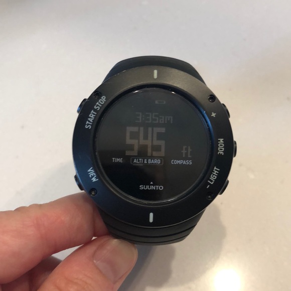 suunto ultimate black